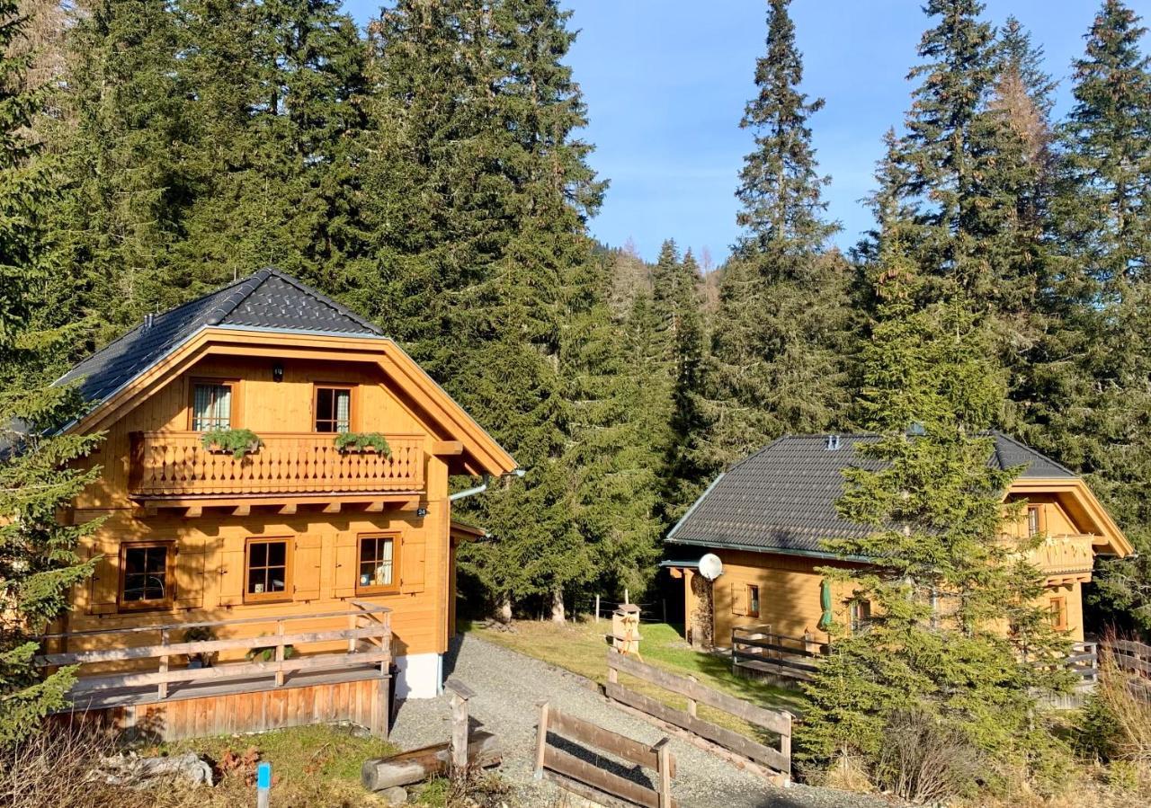 Almhaus&Almchalet Flattnitz Exteriör bild