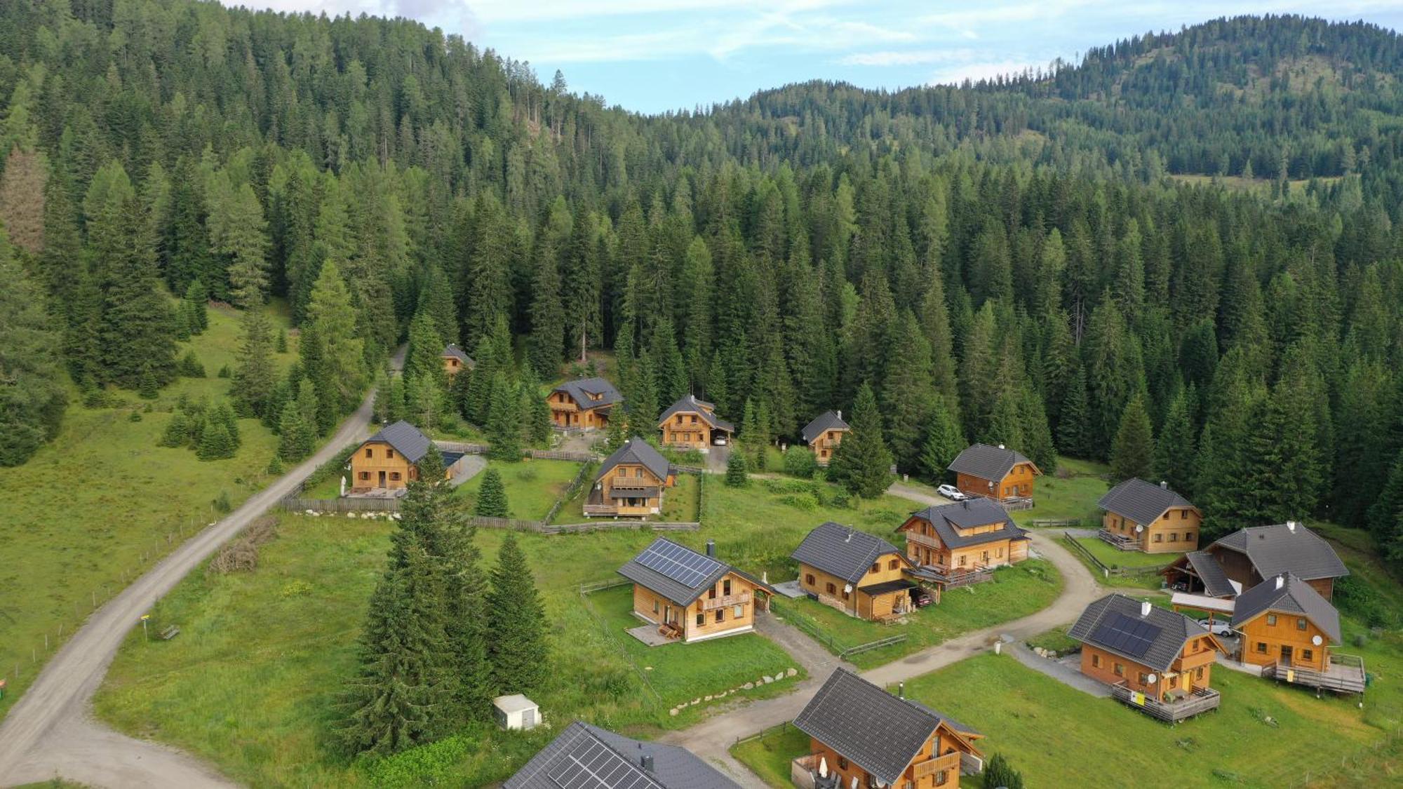 Almhaus&Almchalet Flattnitz Exteriör bild