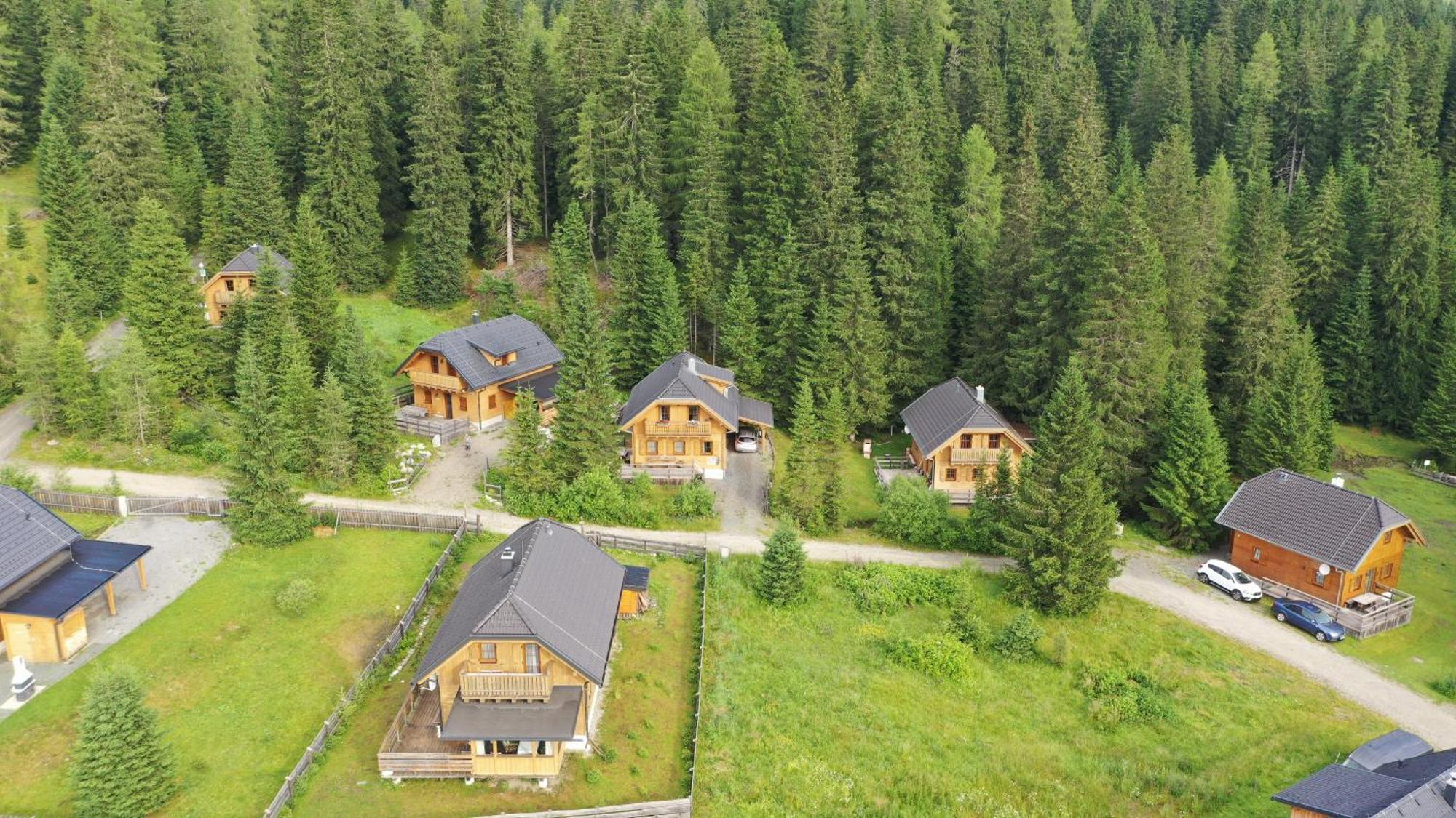 Almhaus&Almchalet Flattnitz Exteriör bild