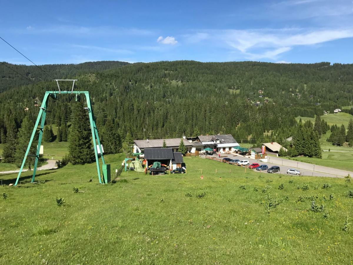 Almhaus&Almchalet Flattnitz Exteriör bild