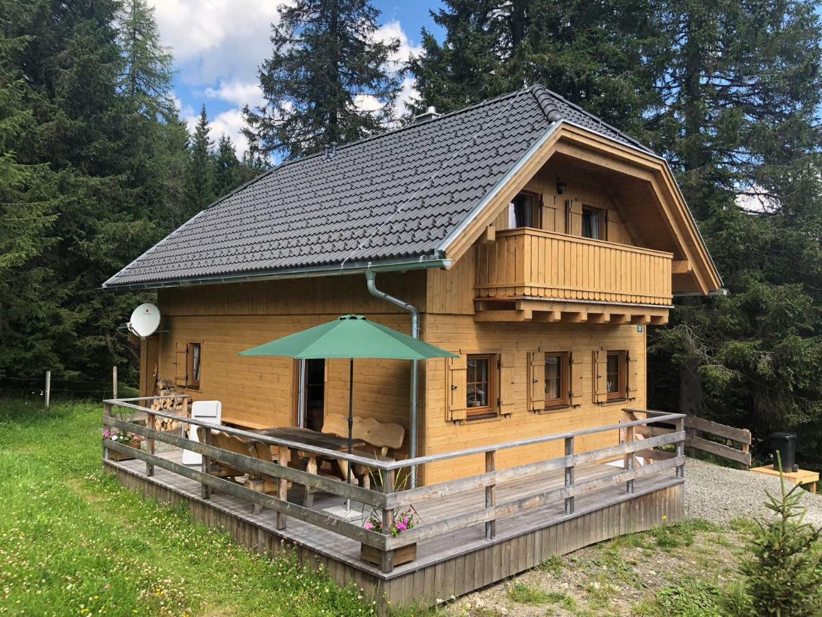 Almhaus&Almchalet Flattnitz Exteriör bild